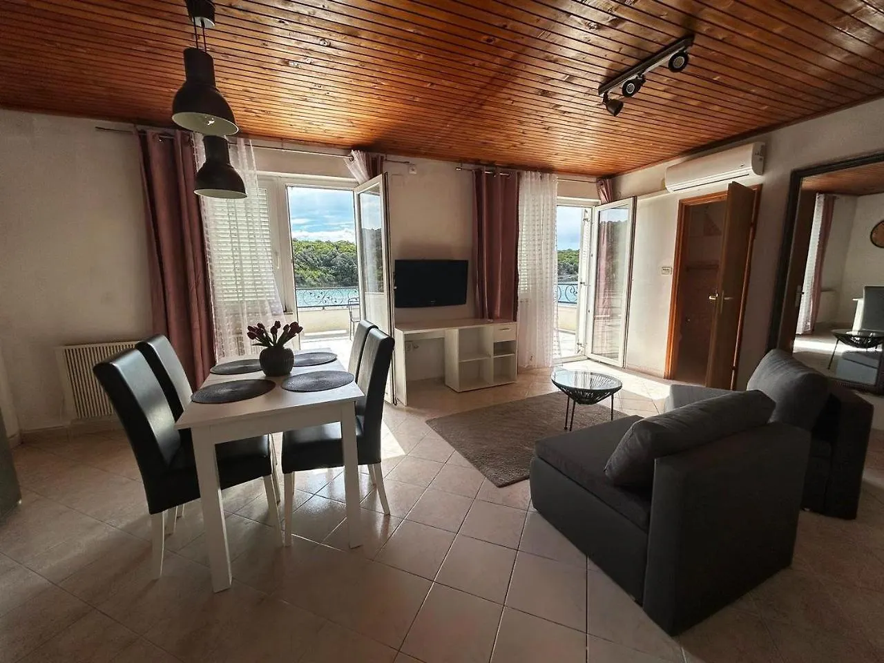 Apartment Kuki Appartements Rab Supetarska Draga Croatia